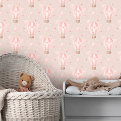 Dreamy Air Balloons in the Sky Wallpaper – Nursery Peel-and-Stick Kids Room Design