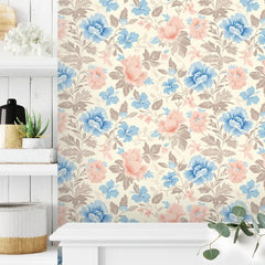 Pastel Garden – Floral Wallpaper
